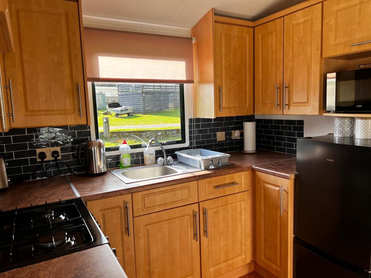 Jungle House No.26 At Three Lochs Holiday Park Newton Stewart Exteriör bild