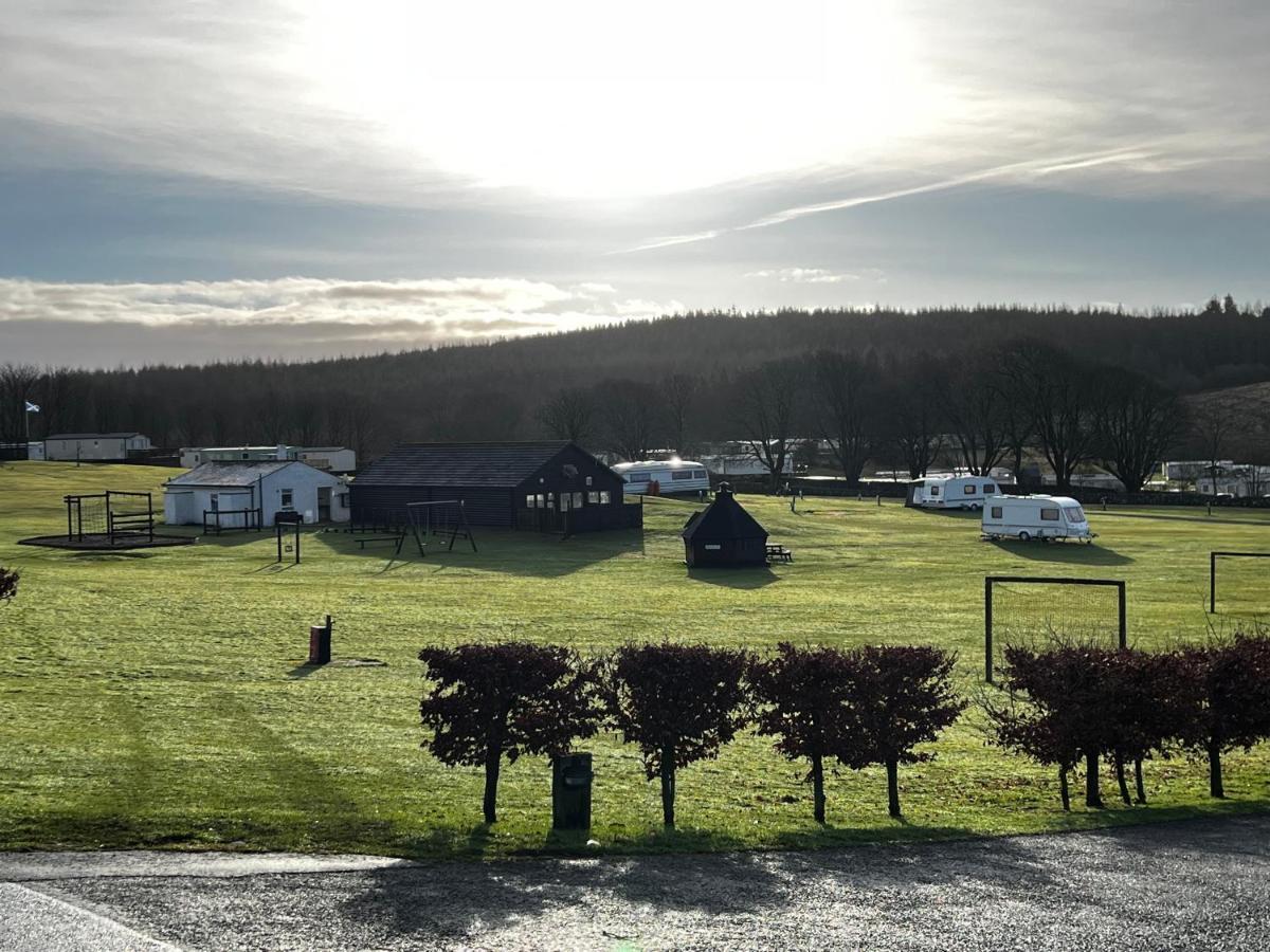 Jungle House No.26 At Three Lochs Holiday Park Newton Stewart Exteriör bild